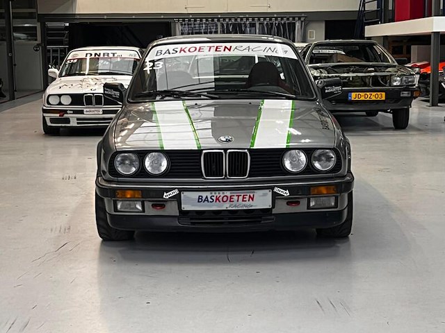 Personenauto, bmw, e30, 323i, 1983-1986 - afbeelding 2 van  23