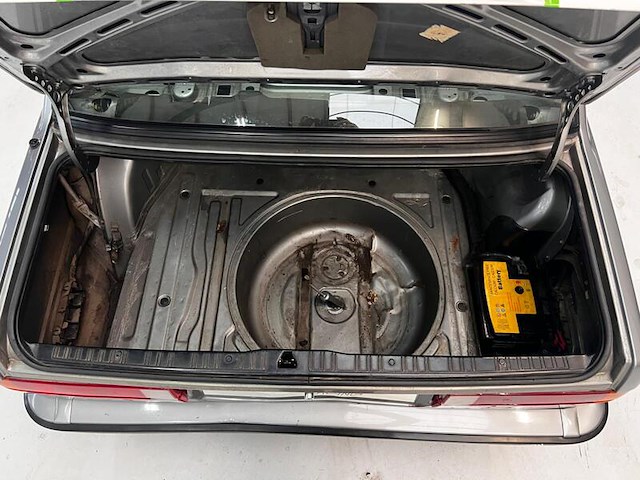 Personenauto, bmw, e30, 323i, 1983-1986 - afbeelding 16 van  23