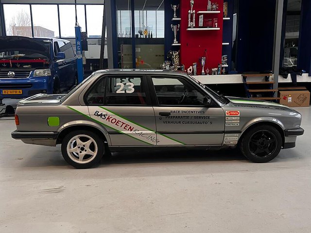 Personenauto, bmw, e30, 323i, 1983-1986 - afbeelding 20 van  23