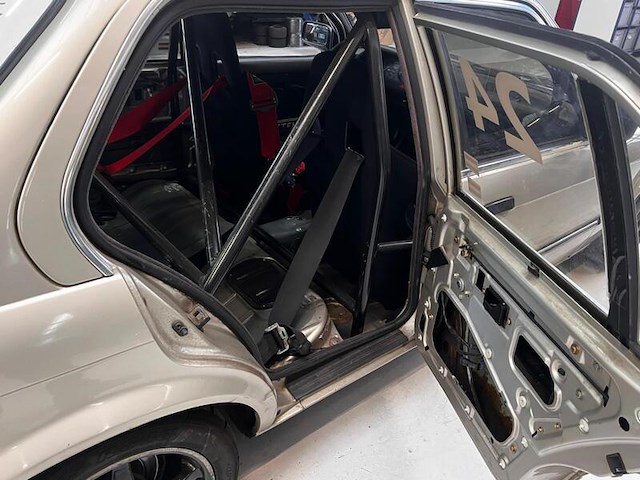 Personenauto, bmw, e30 323i, 1983-1986 - afbeelding 9 van  24