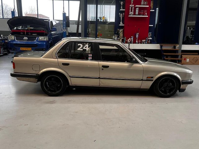 Personenauto, bmw, e30 323i, 1983-1986 - afbeelding 22 van  24