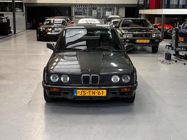 Personenauto, bmw, e30 323i, 1986 - afbeelding 21 van  21