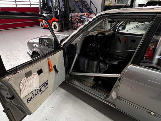 Personenauto, bmw, e30, 325i, 1988 - afbeelding 20 van  20