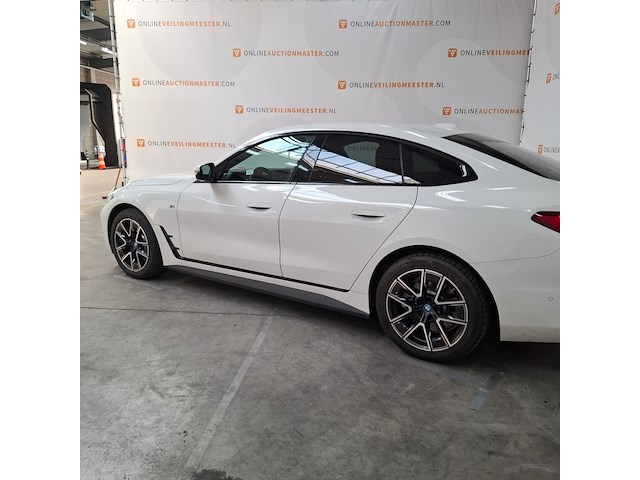 Personenauto, bmw, i4, edrive35 high executive 70 kwh, 2023 - afbeelding 3 van  48