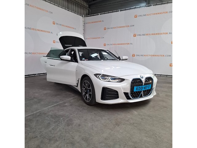 Personenauto, bmw, i4, edrive35 high executive 70 kwh, 2023 - afbeelding 9 van  48