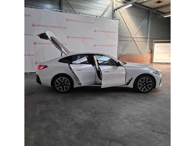 Personenauto, bmw, i4, edrive35 high executive 70 kwh, 2023 - afbeelding 11 van  48