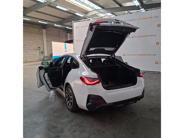 Personenauto, bmw, i4, edrive35 high executive 70 kwh, 2023 - afbeelding 16 van  48