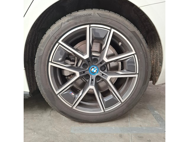 Personenauto, bmw, i4, edrive35 high executive 70 kwh, 2023 - afbeelding 21 van  48