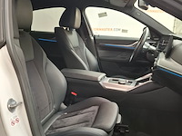Personenauto, bmw, i4, edrive35 high executive 70 kwh, 2023 - afbeelding 25 van  48