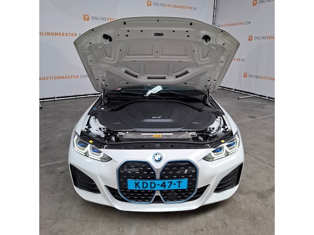 Personenauto, bmw, i4, edrive35 high executive 70 kwh, 2023 - afbeelding 37 van  48