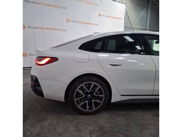 Personenauto, bmw, i4, edrive35 high executive 70 kwh, 2023 - afbeelding 46 van  48