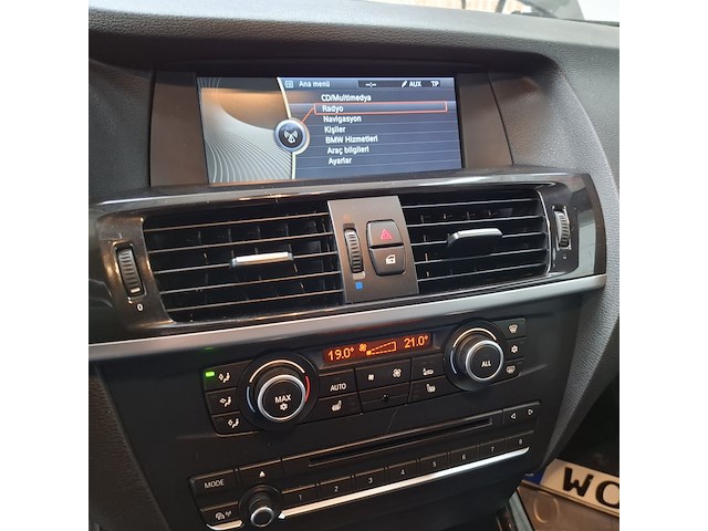 Personenauto, bmw, x3 - afbeelding 26 van  56