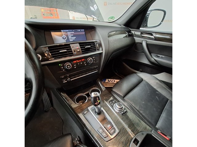 Personenauto, bmw, x3 - afbeelding 28 van  56