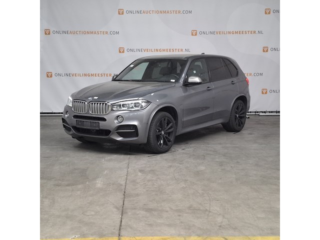 Personenauto, bmw, x5 - afbeelding 1 van  57