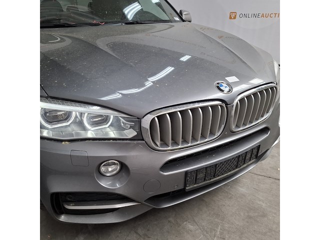 Personenauto, bmw, x5 - afbeelding 14 van  57
