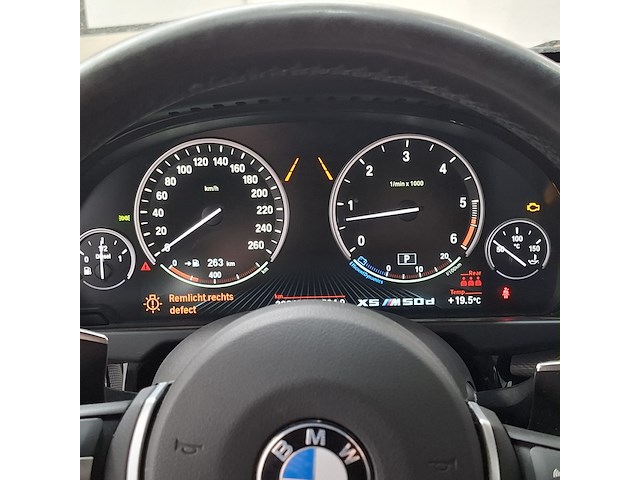Personenauto, bmw, x5 - afbeelding 20 van  57