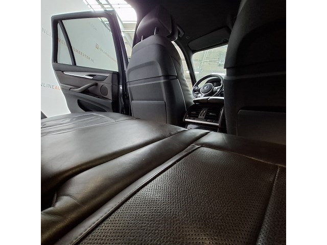 Personenauto, bmw, x5 - afbeelding 32 van  57