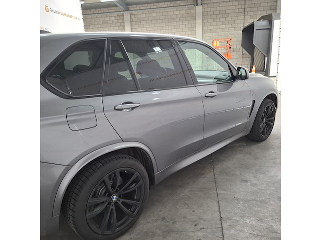 Personenauto, bmw, x5 - afbeelding 45 van  57