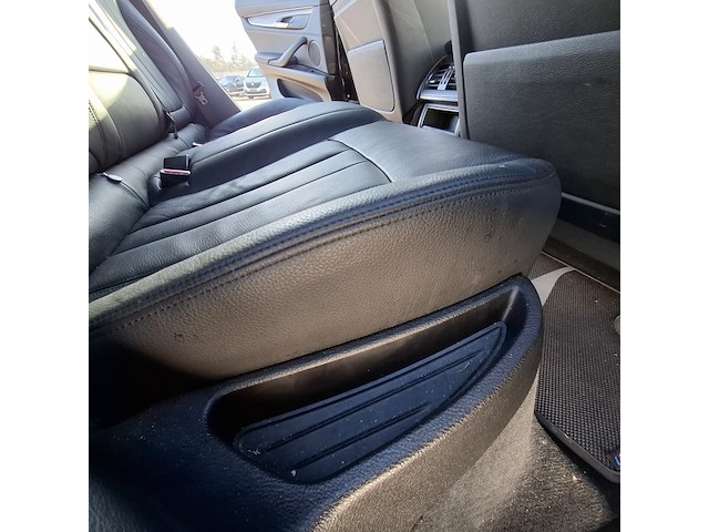 Personenauto bmw, x6 , bouwjaar 2015 - afbeelding 28 van  42