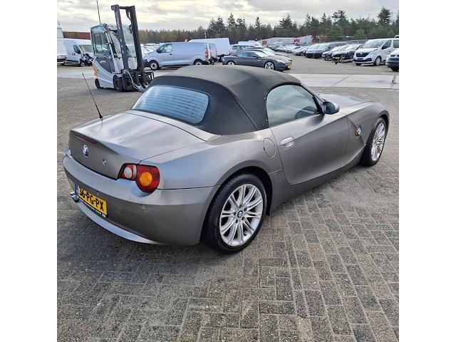 Personenauto bmw, z4 roadster, bouwjaar 2004 - afbeelding 31 van  35