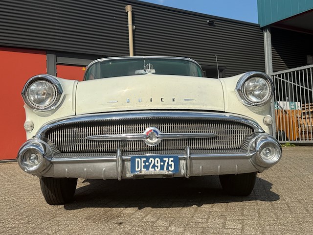Personenauto, buick, special 57, 1957 - afbeelding 21 van  26