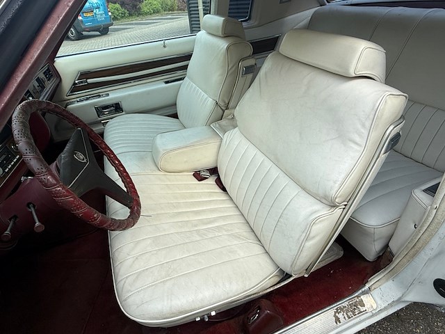 Personenauto, caddilac, el dorado, 1972 - afbeelding 24 van  31