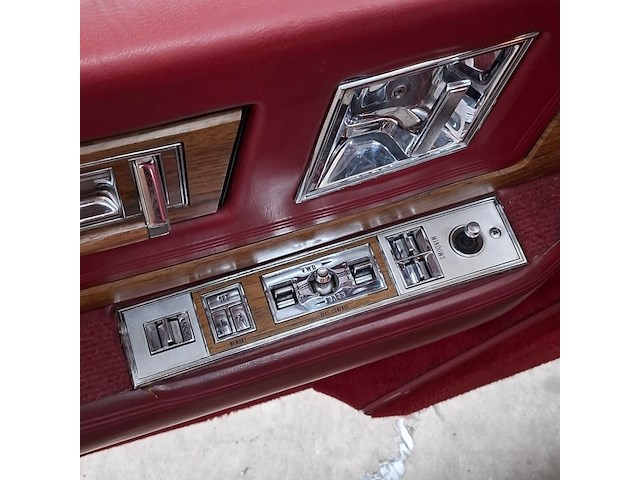 Personenauto, cadillac, el dorado, 1985 - afbeelding 52 van  57