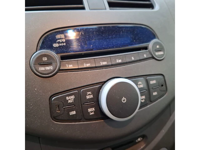 Personenauto, chevrolet, spark, 1.0 16v l, 2010 - afbeelding 41 van  77