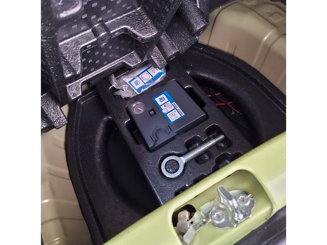 Personenauto, chevrolet, spark, 1.0 16v l, 2010 - afbeelding 51 van  77