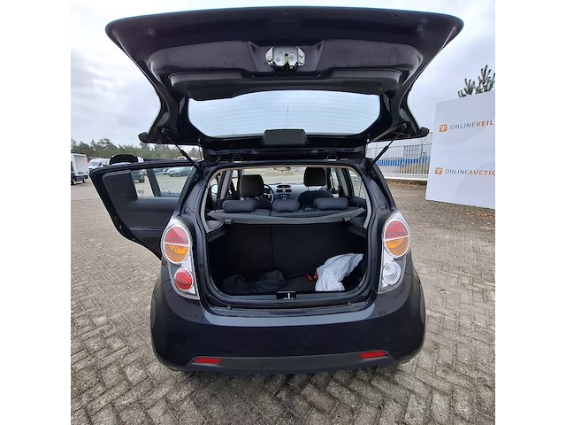 Personenauto chevrolet, spark 1.0 bi-fuel, bouwjaar 2012 - afbeelding 30 van  50