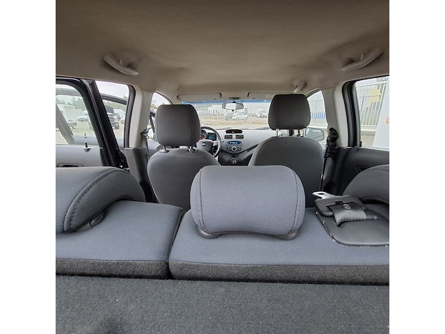 Personenauto chevrolet, spark 1.0 bi-fuel, bouwjaar 2012 - afbeelding 32 van  50