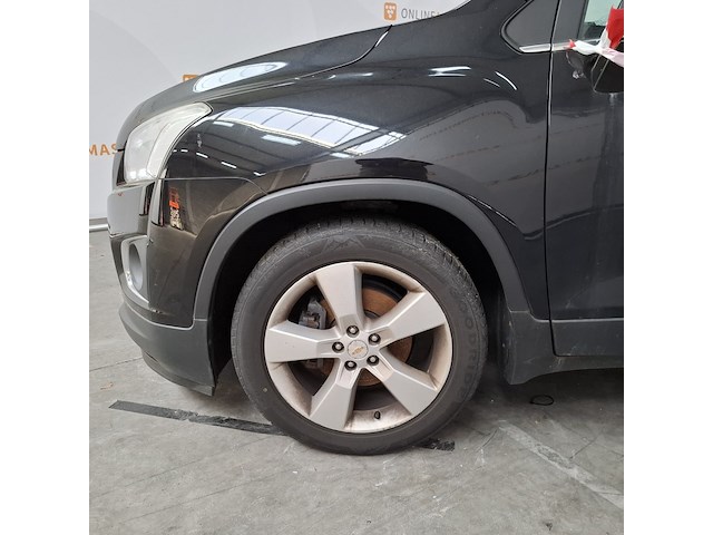 Personenauto, chevrolet, trax - afbeelding 2 van  57