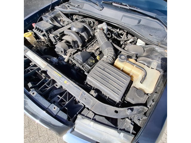 Personenauto, chrysler, 300c, 2.7 v6, 2005 - afbeelding 37 van  95