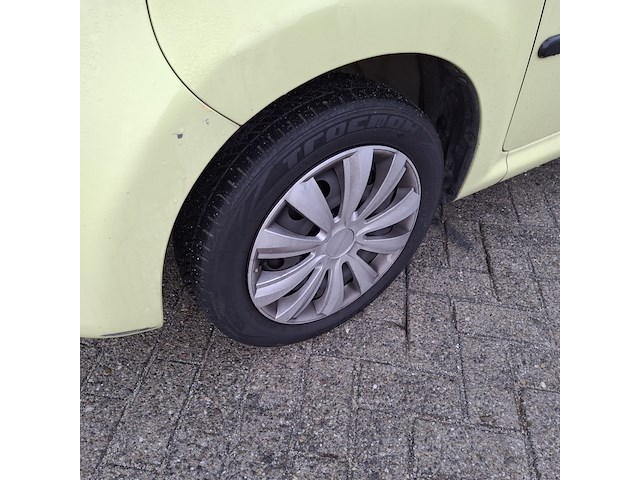 Personenauto citroën, c1 1.0-12v ambience, geel, bouwjaar 2006 - afbeelding 2 van  42