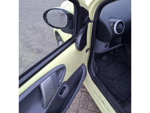 Personenauto citroën, c1 1.0-12v ambience, geel, bouwjaar 2006 - afbeelding 16 van  42