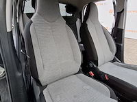 Personenauto citroen, c1 1.0 vti feel, grijs, bouwjaar 2019 - afbeelding 33 van  45