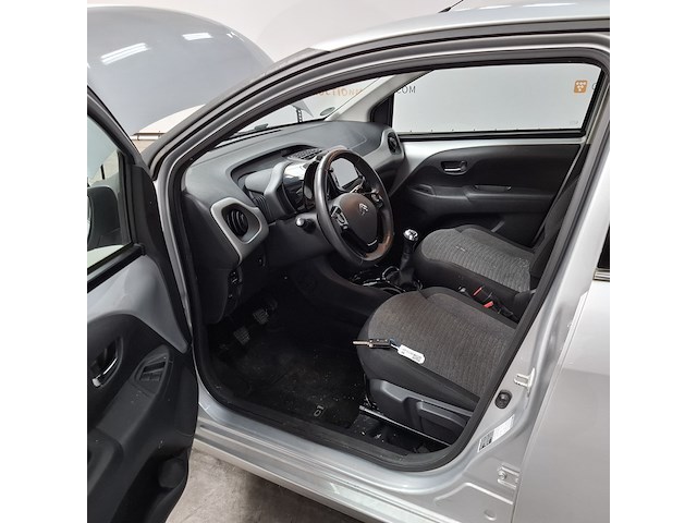 Personenauto, citroen, c1, 1.2 puretech shine - afbeelding 19 van  57