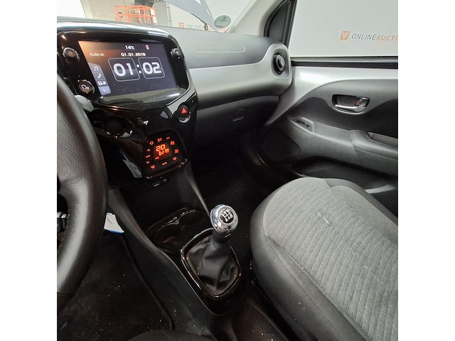 Personenauto, citroen, c1, 1.2 puretech shine - afbeelding 29 van  57