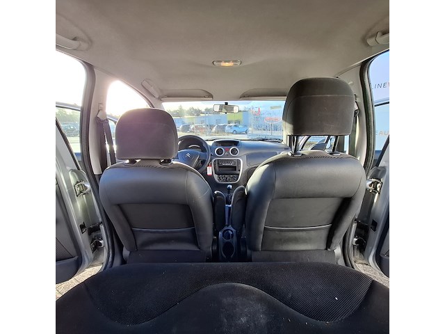 Personenauto, citroen, c3 1.4 ligne prestige, 2006 - afbeelding 31 van  47