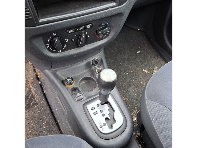 Personenauto citroën, c3 1.4i différence, blauw, bouwjaar 2004 - afbeelding 26 van  47