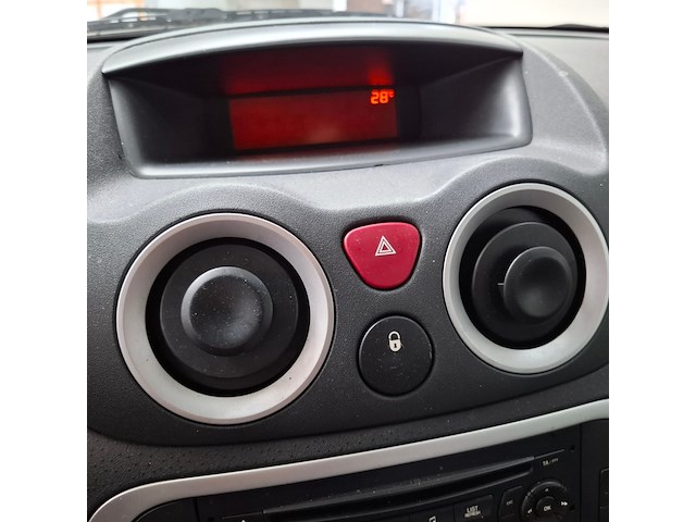 Personenauto, citroen, c3, 1.4i sky radio, 2006 - afbeelding 28 van  65