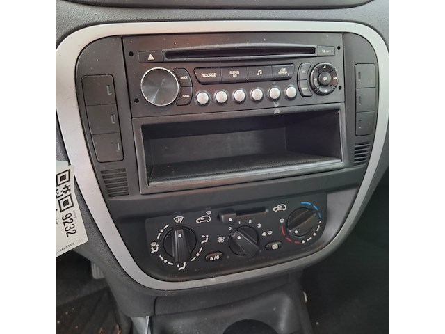 Personenauto, citroen, c3, 1.4i sky radio, 2006 - afbeelding 29 van  65