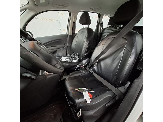 Personenauto, citroën, c3 picasso - afbeelding 18 van  54