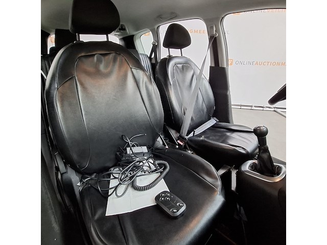 Personenauto, citroën, c3 picasso - afbeelding 33 van  54