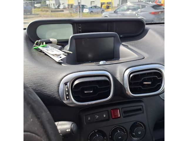 Personenauto, citroen, c3 picasso - afbeelding 18 van  45