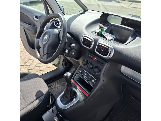 Personenauto, citroen, c3 picasso - afbeelding 28 van  45