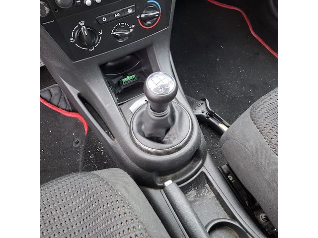 Personenauto citroen, c4, zwart, bouwjaar 2006 - afbeelding 21 van  38