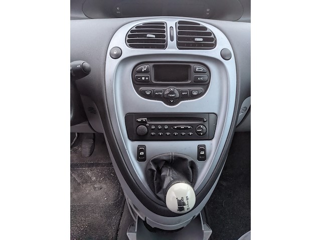 Personenauto, citroen, xsara picasso 1.6i-16v caractère, 2006 - afbeelding 38 van  42