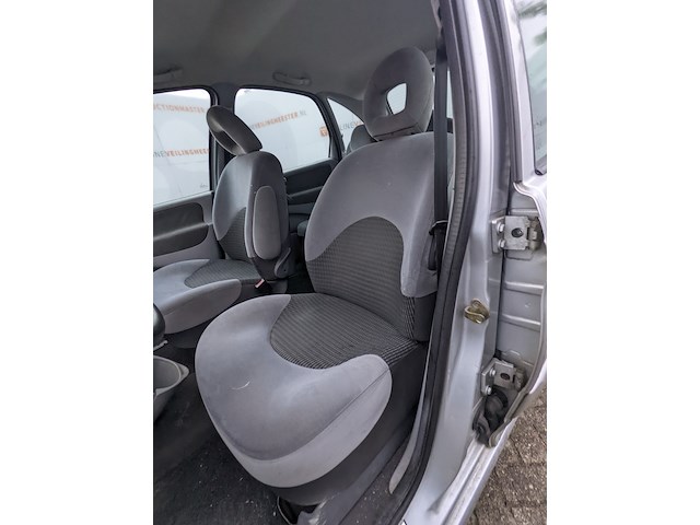 Personenauto, citroen, xsara picasso 1.6i-16v caractère, 2006 - afbeelding 42 van  42