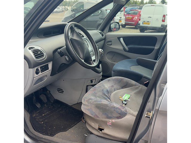 Personenauto, citroen, xsara picasso, 1.8i-16v différence 2, 2004 - afbeelding 9 van  12